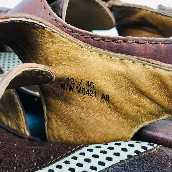 Born Mens Size 12 Fisherman Sandals Brown Leather Hook & Loop Open‎ Toe Sandals - Picture 9 of 11